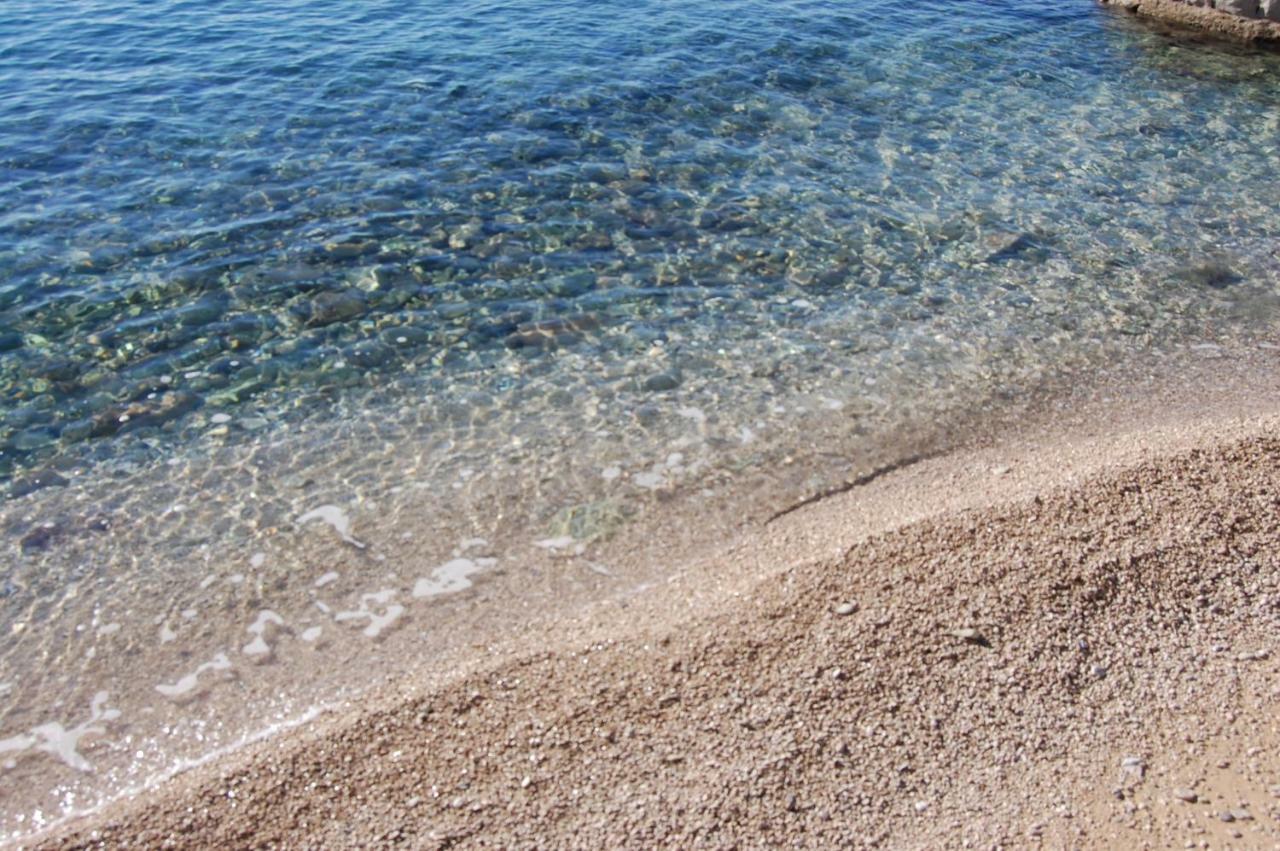 Studio Apartment For 2 Adults And 1 Child Makarska Ngoại thất bức ảnh